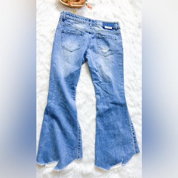 The Laundry Room Flared Crop Jeans Destroyed Denim size 27 - Picture 3 of 5